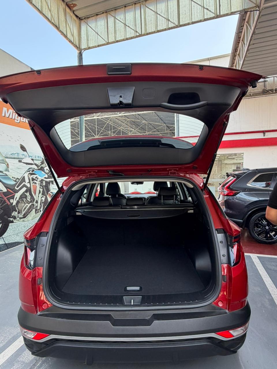 HYUNDAI TUCSON CHC_7